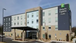 Holiday Inn Express & Suites Macon North by IHG