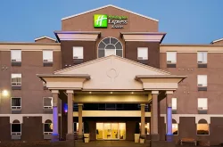 Holiday Inn Express & Suites Regina-South