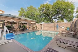 Best Western Plus Savanna Historic District