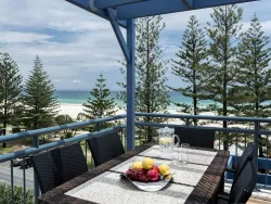 Oaks Gold Coast Calypso Plaza Suites