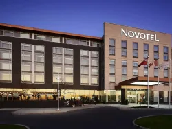 Novotel Toronto Vaughan Hotel