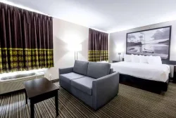 Super 8 by Wyndham Truro NS