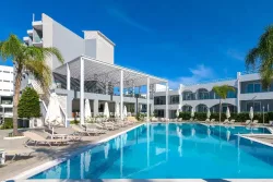 Oceanis Park Hotel