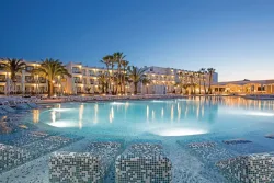 Grand Palladium White Island Resort & Spa