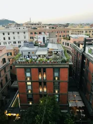 Orange Hotel