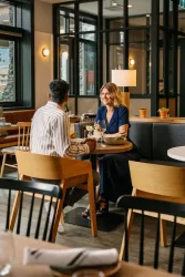 Elk + Avenue Hotel