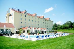 Dini Chance GmbH, DEUTSCHLAND, 6 Tage All Inclusive Kurzurlaub im FAIR RESORT Sport- & Wellnesshotel Jena, Reisen, Reiseschein, Reisescheine, Reisegutschein, Reisegutscheine, Hotelgutschein, Hotelgutscheine, Urlaubsgutschein, Urlaubsgutscheine, Kurzu