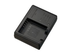 OM System, Ladegeräte Foto, Olympus BCH-1 Battery charger for BLH-1, Produkte & Wohnen