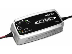 C-tek, Fahrzeugbatterie Ladegeräte,  Batterieladegerät 12 Volt / 7 A, AUTO & BIKE, MXS 7.0 G4 035 40