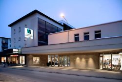Dini Chance GmbH, SCHWEIZ, 4 Tage Erholungsurlaub für zwei im Morosani Schweizerhof in Davos genießen, Reisen, Reiseschein, Reisescheine, Reisegutschein, Reisegutscheine, Hotelgutschein, Hotelgutscheine, Urlaubsgutschein, Urlaubsgutscheine, Kurzurl