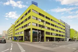 Dini Chance GmbH, ÖSTERREICH, 4 Tage Kurzurlaub zu zweit in der Steiermark im a&o Graz Hauptbahnhof, Reisen, Reiseschein, Reisescheine, Reisegutschein, Reisegutscheine, Hotelgutschein, Hotelgutscheine, Urlaubsgutschein, Urlaubsgutscheine, Kurzurlaub