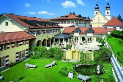 Dini Chance GmbH, DEUTSCHLAND, 3 bis 4 Tage Luxusurlaub im Hotel Residenz Heinz Winkler in Aschau - Chiemgau genießen, Reisen, Reiseschein, Reisescheine, Reisegutschein, Reisegutscheine, Hotelgutschein, Hotelgutscheine, Urlaubsgutschein, Urlaubsguts