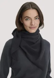 hessnatur Damen Dreieckstuch BETTER RECYCLING aus Cashmere - schwarz Grösse57x125 cm