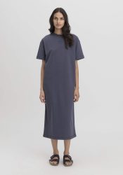 hessnatur Damen Loungedress Relaxed aus Bio-Baumwolle mit Kapok - lila Grösse34