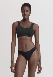 hessnatur Damen Slip Regular Cut COTTON FEEL aus Bio-Baumwolle - schwarz Grösse46