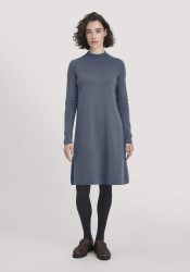 hessnatur Damen Strick Kleid Relaxed aus TENCEL™ Lyocell mit Bio-Baumwolle - blau GrösseS