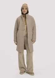 hessnatur Damen Wollfleece Mantel Regular aus Bio-Merinowolle - beige - Größe 42