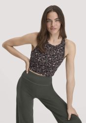 hessnatur Loungewear Bustier Highneck ACTIVE LIGHT aus Bio-Baumwolle - grün Grösse34