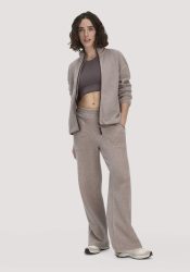 hessnatur Loungewear Fleece Hose Relaxed ACTIVE LIGHT aus Bio-Baumwolle - beige GrösseS