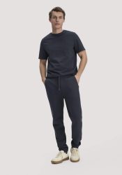 hessnatur Herren Sweathose TRIAS Relaxed BETTERRECYCLING aus Bio-Baumwolle - blau GrösseL