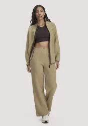 hessnatur Loungewear Fleece Hose Relaxed ACTIVE LIGHT aus Bio-Baumwolle - beige - Größe M