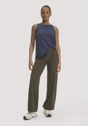 hessnatur Loungewear Hose Regular ACTIVE LIGHT aus Bio-Baumwolle - grün - Größe L