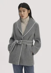 hessnatur Damen Wolljacke Relaxed aus 100% recycelter Wolle - grau - Größe 42