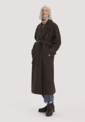 hessnatur Damen Wollmantel mit Revers Relaxed aus recycelter Wolle - braun - Größe 44