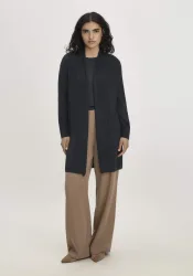 hessnatur Damen Strickjacke Regular aus Bio-Merinowolle - schwarz GrösseM