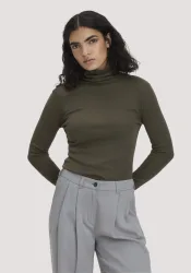 hessnatur Damen Softrib Longsleeve Fitted aus Bio-Baumwolle und TENCEL? Modal - grün - Größe 40