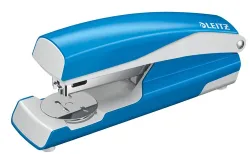 Leitz NeXXt Heftgerät 5502 Halber Streifen Hellblau 30 Blatt 24/6, 26/6 Metall