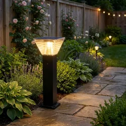 Solar Rasenlampe aus Aluminium, 20 x 14 x 60 cm, schwarz
