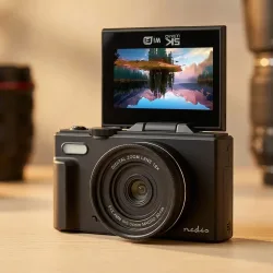 Digitale 4K Fotokamera, WiFi, Flip Screen & 75MP, schwarz