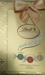 Lindt, Lindt - Geschenkbox Assortiert