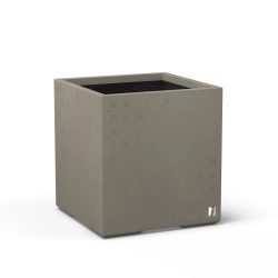 Joop Pflanzengefäss Cubic, Earth H: 54 cm  | Schubiger Möbel