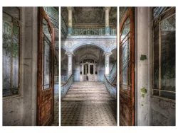 image LAND Digitaldruck auf Glas Lost Place Treppe 2  | Schubiger Möbel
