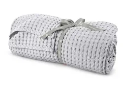 Schlossberg Plaid Stay 180 x 250 cm Grau | Schubiger Möbel