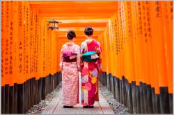 image LAND Bild mit Rahmen 2 Japanerinnen  | Schubiger Möbel