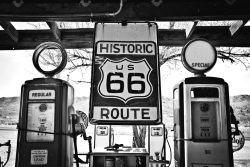 image LAND Acrylglasbild Route 66  | Schubiger Möbel