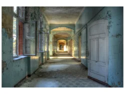 Acrylglasbild „Lost Place Flur“ 120 x 80 cm Crea Collection