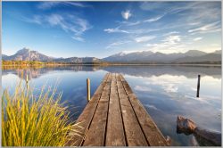 image LAND Bild mit Rahmen Steg im Bergsee  | Schubiger Möbel