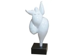image LAND Skulptur Happy Grace  | Schubiger Möbel