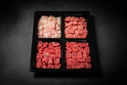 Fondue Bourguignonne DELUXE mit Rindsfilet, Kalbsfilet und Pouletbrust