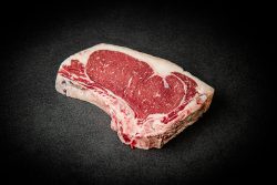 meat4you Swiss Beef Selection Dry Aged Clubsteak