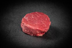 Schweizer Rindsfilet aus Weidehaltung portioniert