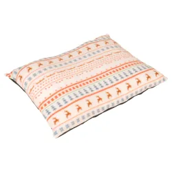 TIAKI Kuschelkissen mit nordischem Wintermuster - ca. L 72 x B 52 x H 12 cm