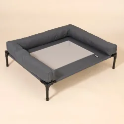 TIAKI Hundesofa Sun - Grösse XL: L 106 x B 76 x H 18 cm (creme / braun)