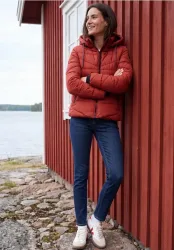 Steppjacke mit Kapuze und Zipper