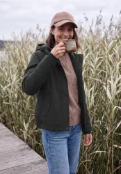 Kurze Jacke mit 2-in-1 Kapuze