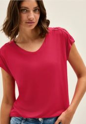 Shirt mit Cut